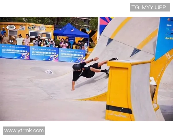 南京极限运动队灵活性变革引发热议探索新趋势与挑战