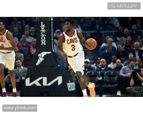 卡里斯勒韦尔的篮球之路与成长历程探讨 卡里斯勒韦尔的篮球之路与成长历程探讨