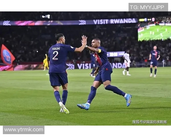 多特蒙德与巴黎圣日耳曼的巅峰对决精彩回顾与战术分析