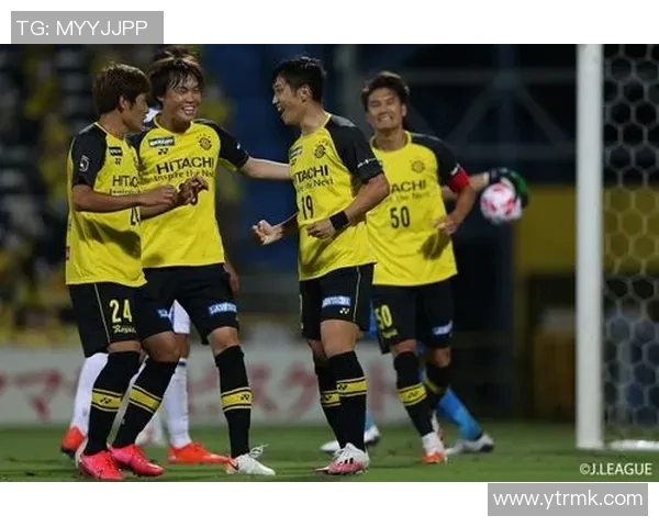 太阳神与清水直播巅峰对决精彩瞬间回顾与分析 太阳神与清水直播巅峰对决精彩瞬间回顾与分析